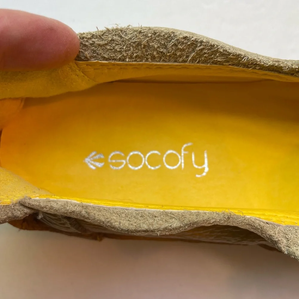 Socofy Bohemian yellow and green flower leather slip on shoes. Size 7.5 NWOT - Picture 4 of 9